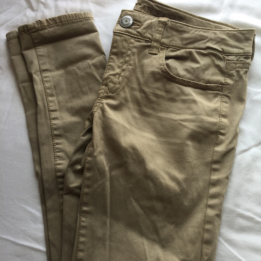 American Eagle Tan Skinny Pants