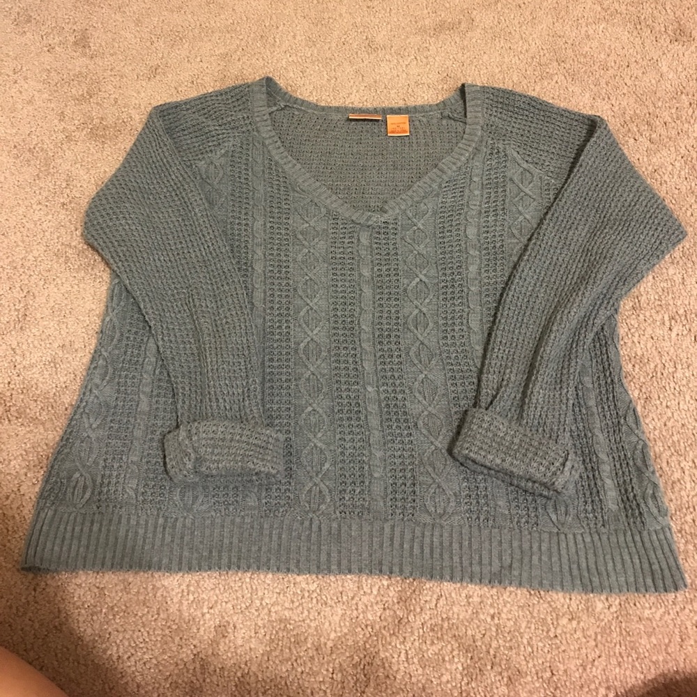 North crest knit sweater