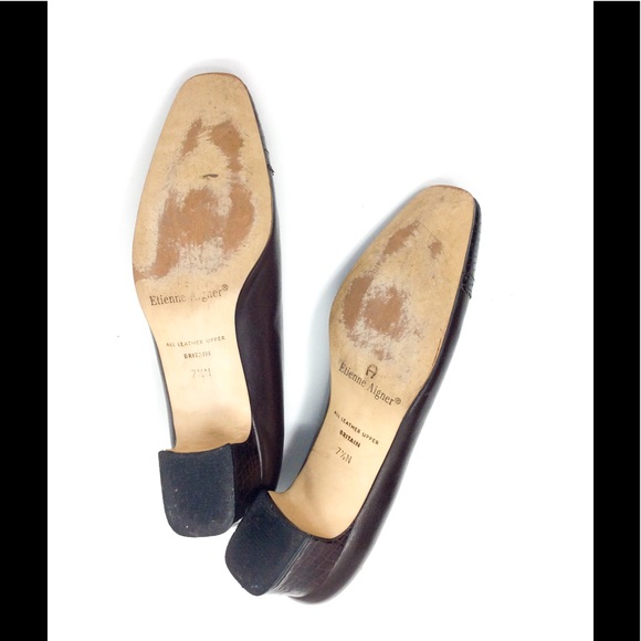 Vintage Etienne Aigner "Britain" Leather Pump - Picture 8 of 8