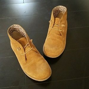 Lucky brand shoes