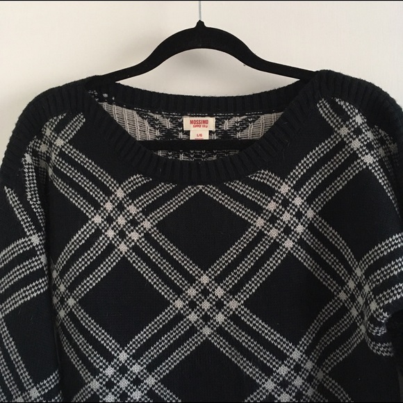 Target Mossimo high low sweater - Picture 2 of 4