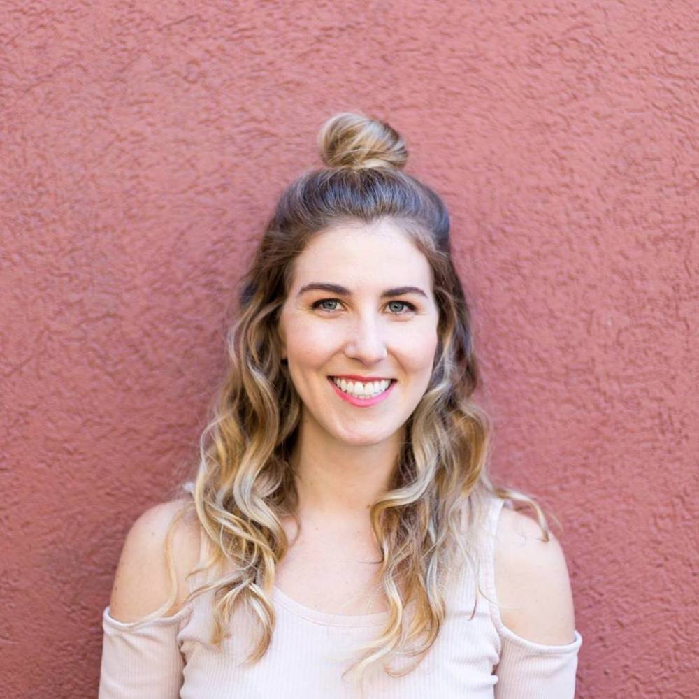 Meet your Posher, Julia