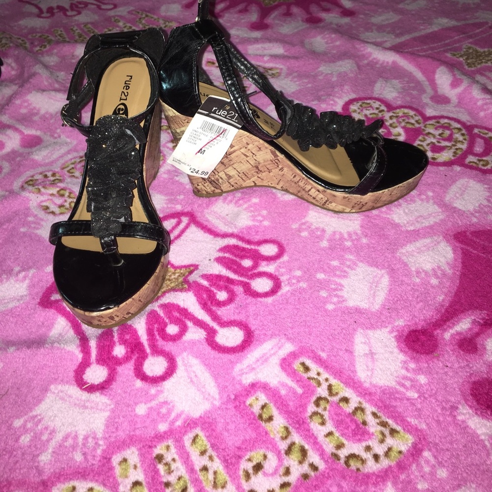 Black Glittery  Rue 21 Heels