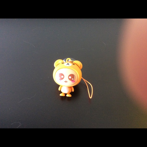 Bear cellphone charm - Picture 1 of 2