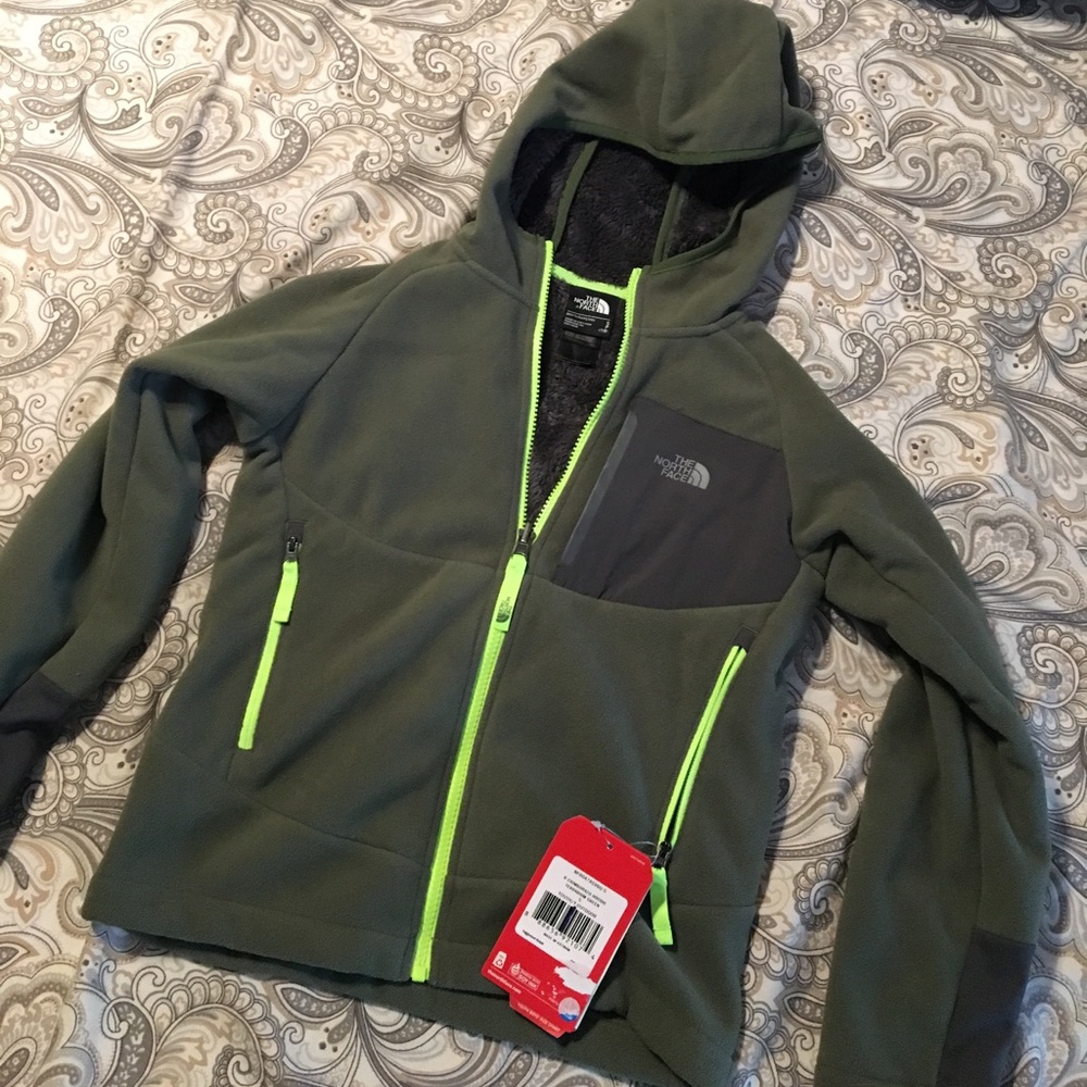 Boys North Face Jacket NWT