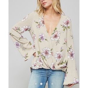 Floral Bell Sleeve Too