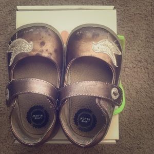 Livie & Luca PioPio Size 6