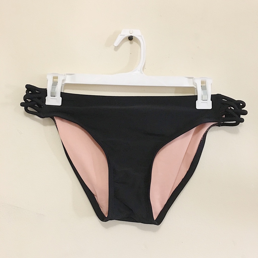 Black Bottoms with cute Cute in the Side