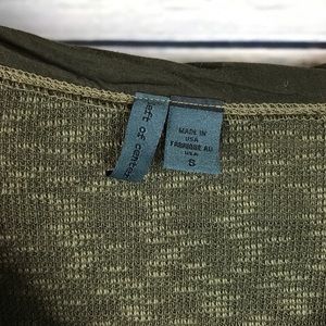 Anthropologie Sweaters - Left of Center Anthropologie Olive Green Sweater Anthropologie Sweaters - Left of Center Anthropologie Olive Green Sweater