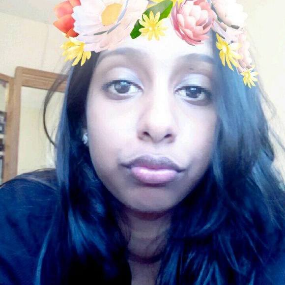 Meet your Posher, Latchmi - Picture 1 of 1