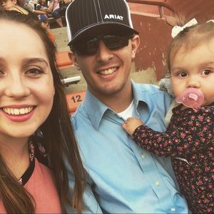 Meet your Posher, Gabi