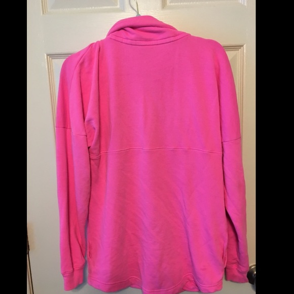 Vs pink quarter button - Picture 2 of 2