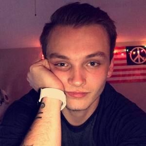 Meet your Posher, Kyle