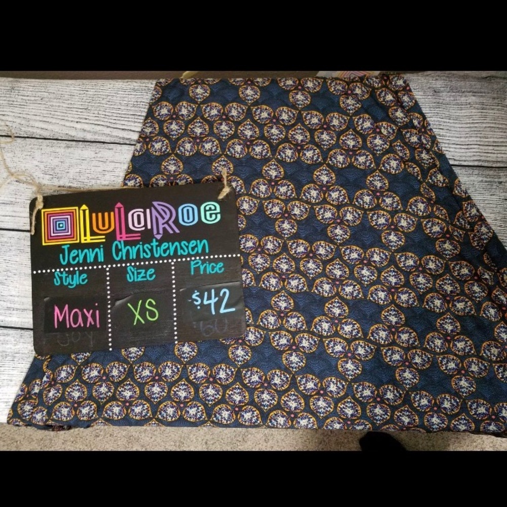 🎉 CCO Sale ⚡️Lularoe maxi skirt