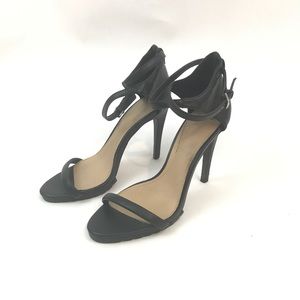 ZARA | Black Leather Ankle Strap Pump Heels ZARA | Black Leather Ankle Strap Pump Heels