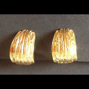 Estate clip earrings