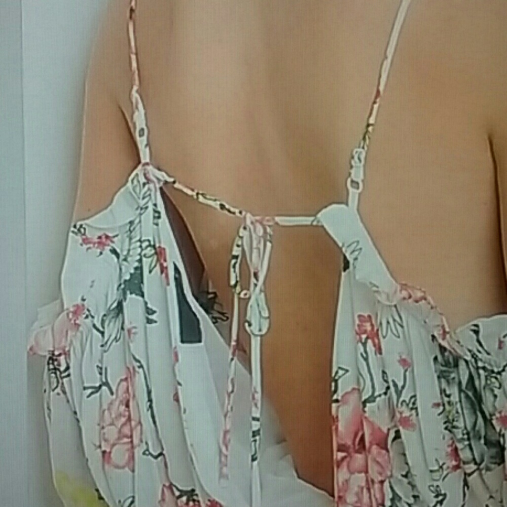 FLORAL ROMPER - Picture 3 of 4