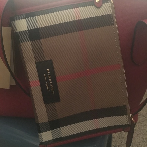 NWT Burberry Honeybrook Derby Medium Tote - Picture 6 of 6