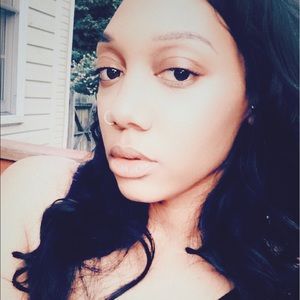 Meet your Posher, Bree