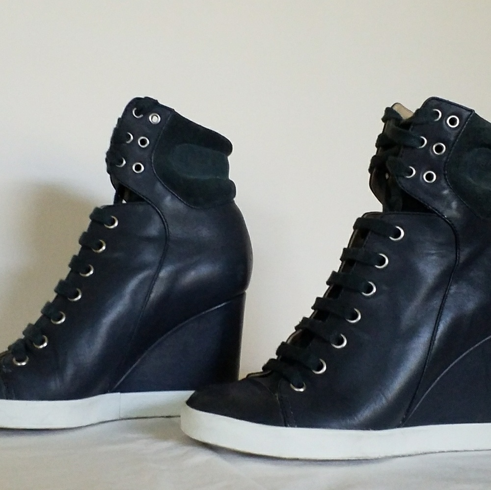 **CLEARANCE** See by Chloe wedge sneaker