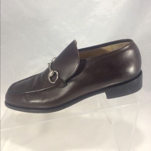 Gucci womens brown slip-on horse bit loafers