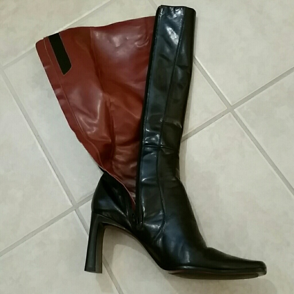 Boots - Picture 4 of 6