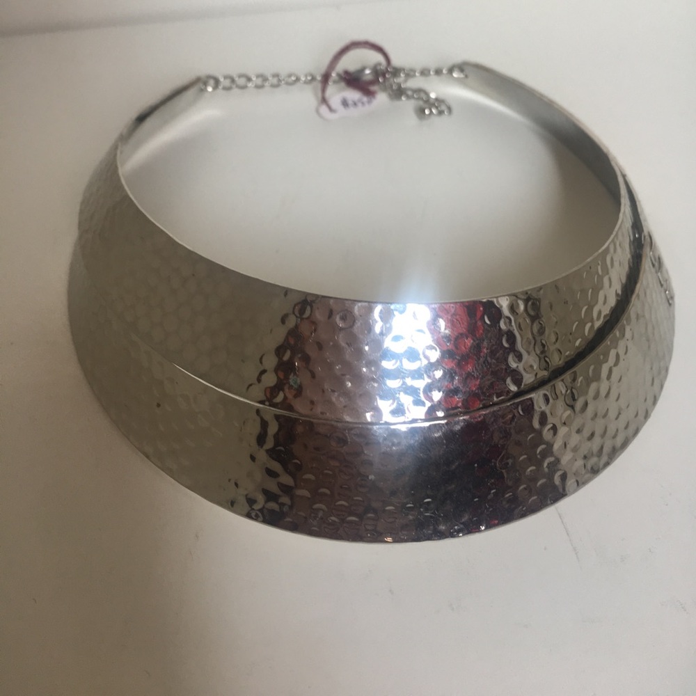Silver punched metal double collar