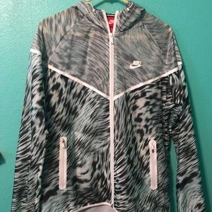 Nike Tech Hyperfuse Wind runner