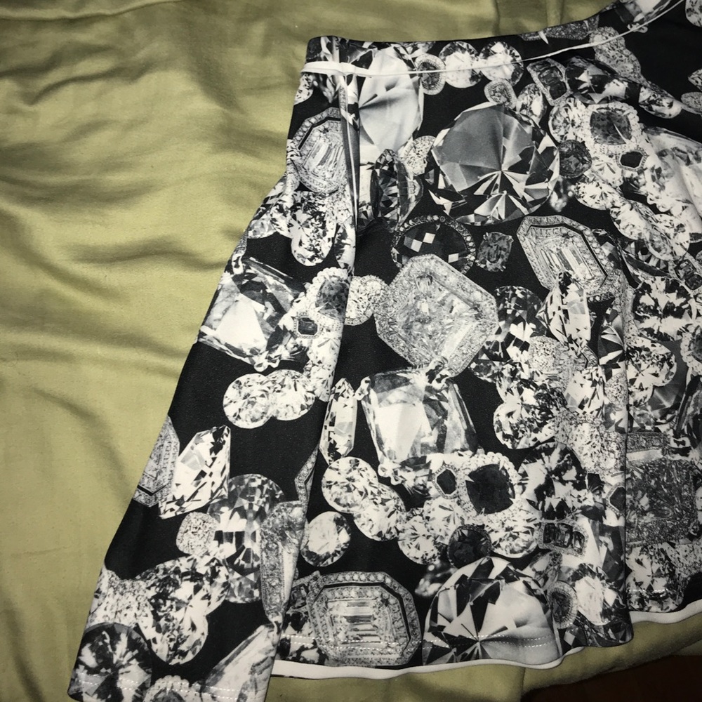 diamond forever 21 skirt