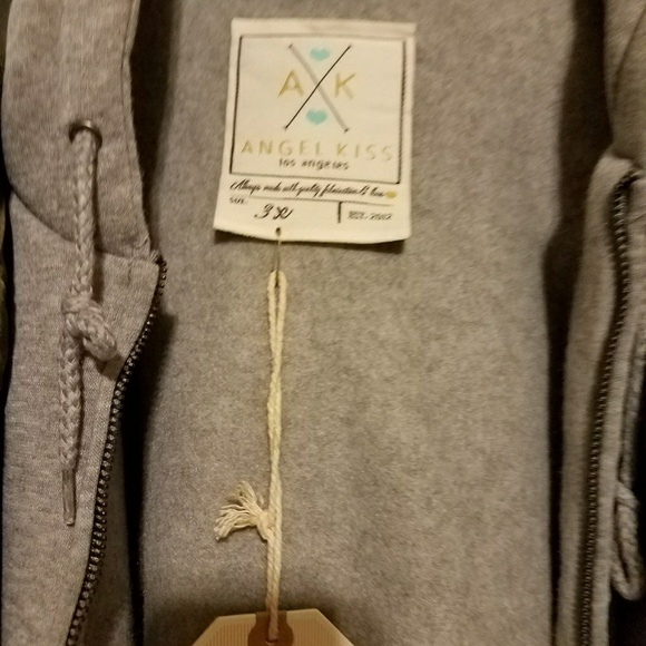 ANGEL KISS JACKET - Picture 2 of 3