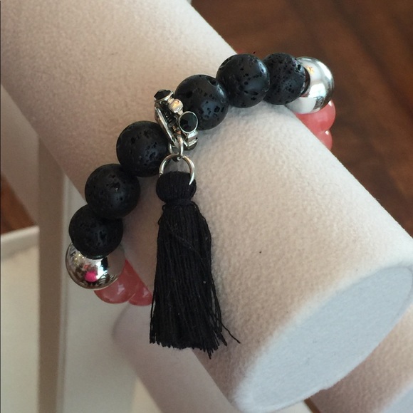 Trendy Tassel Black Lava Diffuser Bracelet - Picture 4 of 5