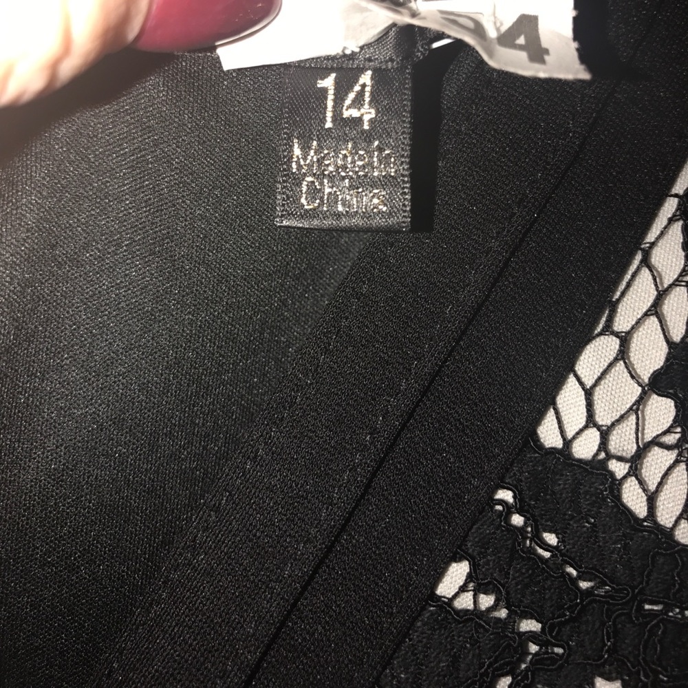 Black And Ivory Lace Evening Dress Gem