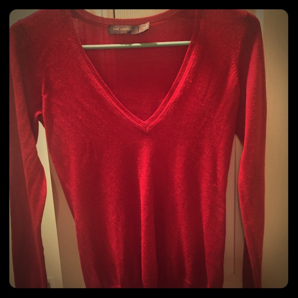 Red Limited Sweater XS