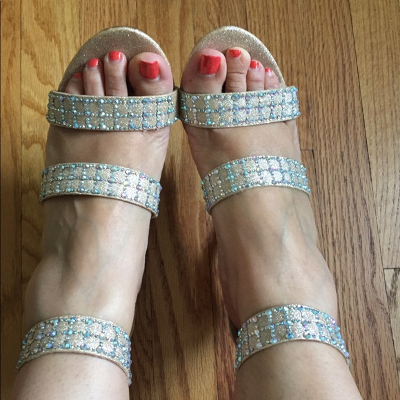 The Blossom Collection Shoes - Sexy Golden Heels size 8
