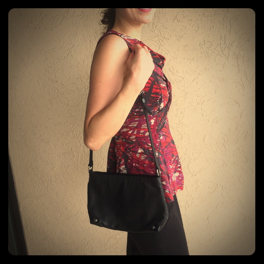 Basic black bag
