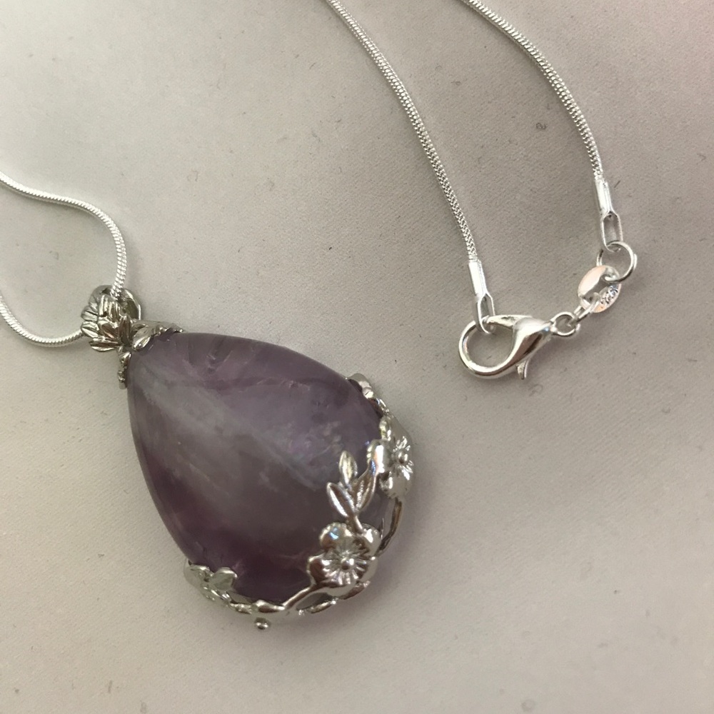 925 Silver with Purple Crystal Pendant Necklace