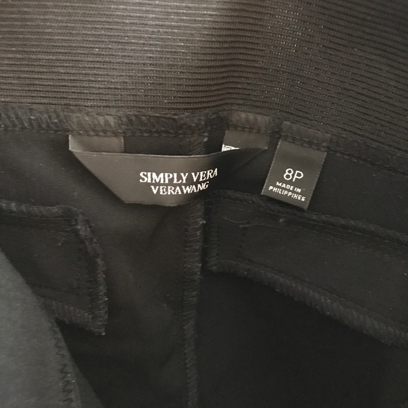 🎉 CCO Sale ⚡️Vera wang pull on work capris - Picture 4 of 4