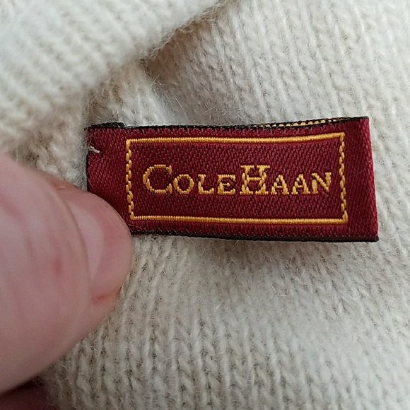 Cashmere Cole Haan Baby Blanket & Pillow Set - Picture 3 of 4