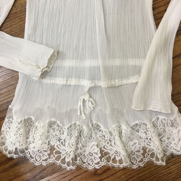 GUC WHBM WHITE LACE PEASANT TOP - Picture 3 of 5