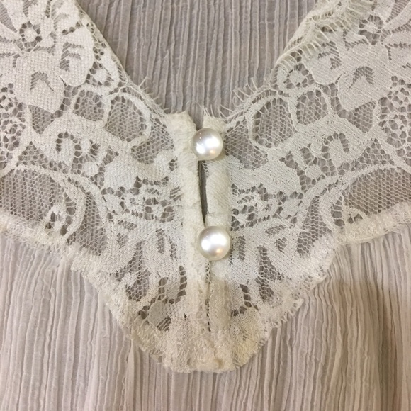 GUC WHBM WHITE LACE PEASANT TOP - Picture 5 of 5