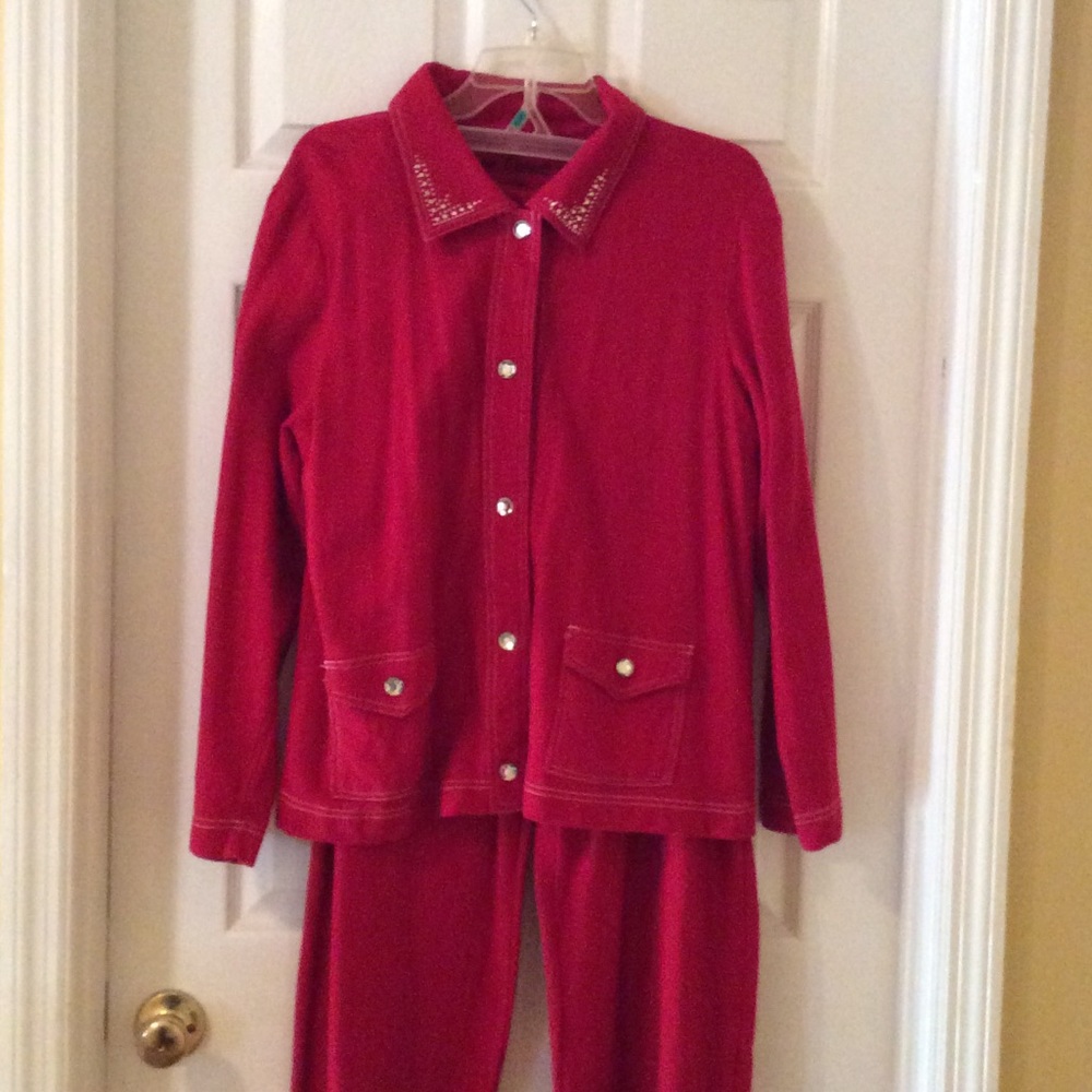 Pant suit