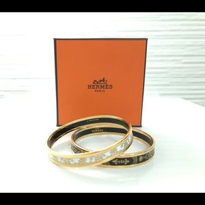 Hermes - 2 Bangles, Pink Clic H, and Red Clic H
