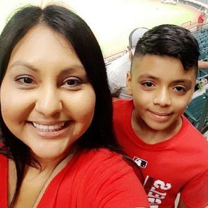 Meet your Posher, Yolanda