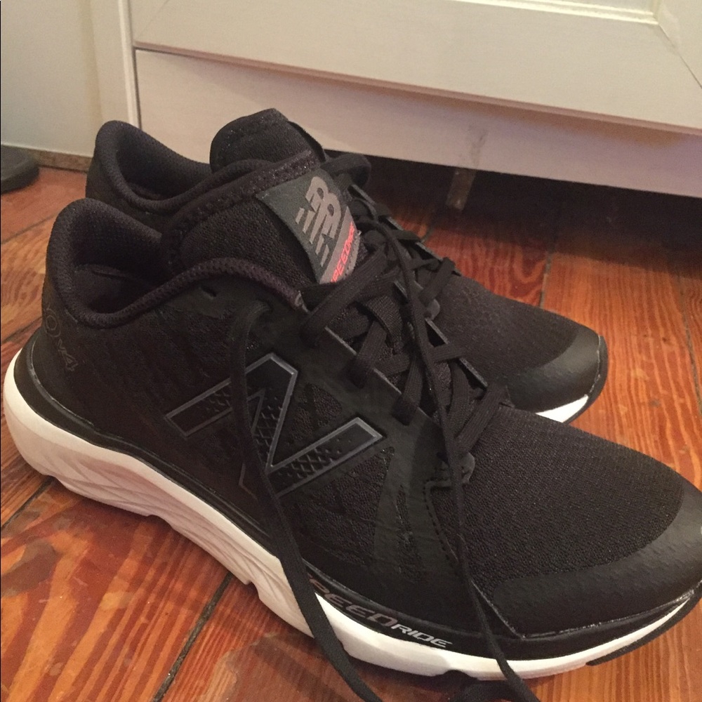 Black New Balance Sneakers