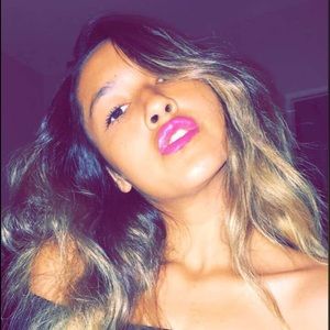 Meet your Posher, Sonya