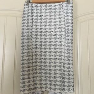 Alt. B Houndstooth Pencil Skirt