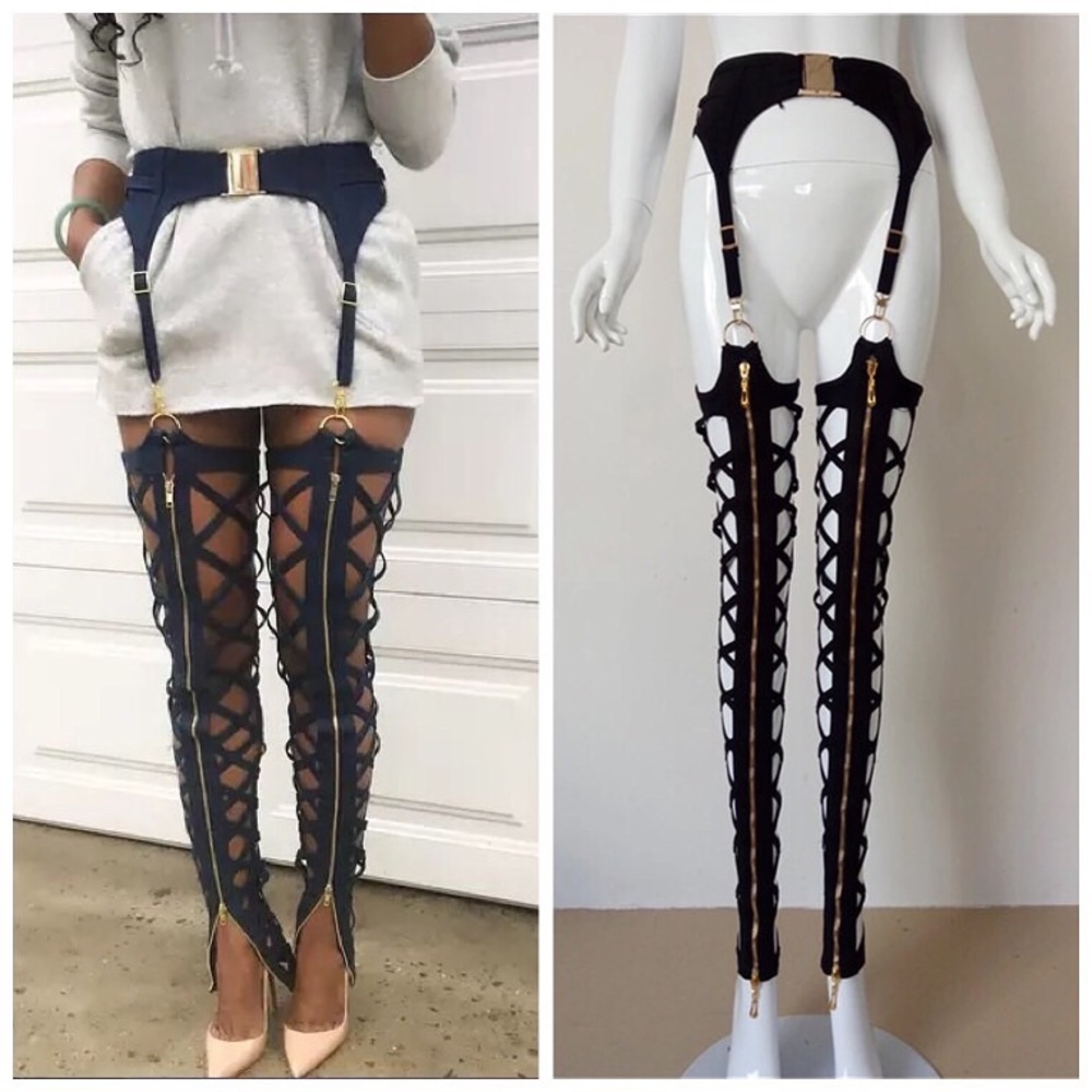 Suspender though high belt! 💁🏻🙌🏼🙌🏼🙌🏼🙌🏼