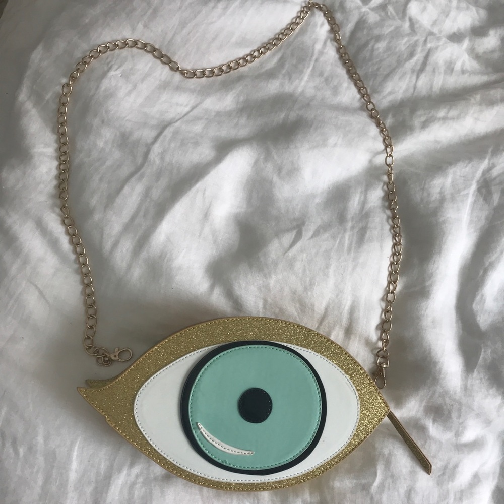NWT Eye Bag
