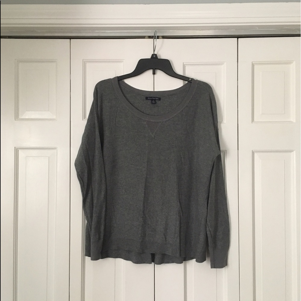 🚨 $5 Sale!! 🚨 Gray Sweater