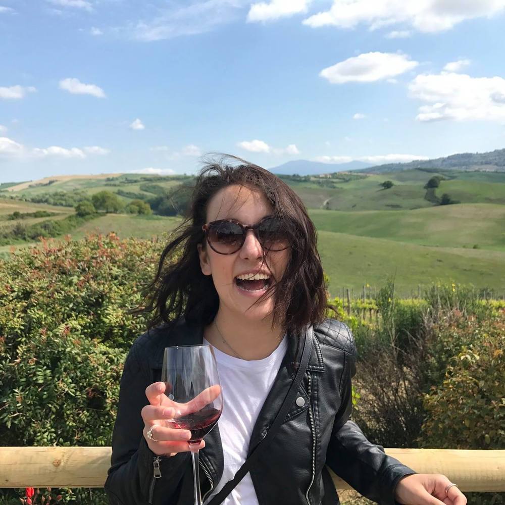 Meet your Posher, Danielle